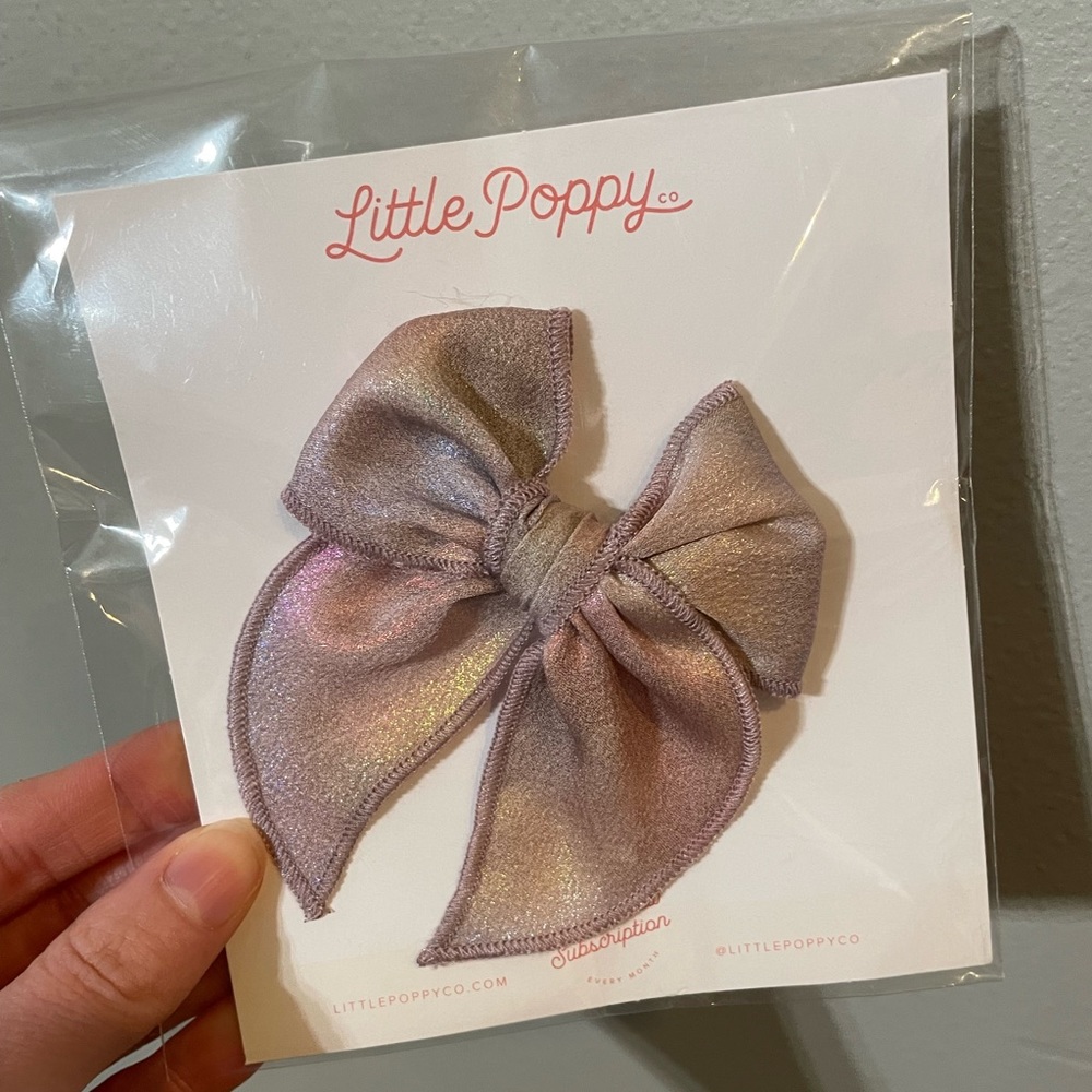 New little poppy co bow